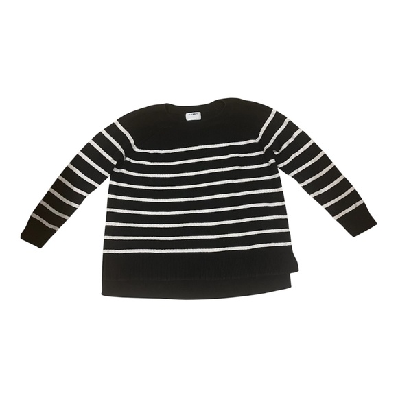 Black and White Striped Sweater - XL - Picture 2 of 6